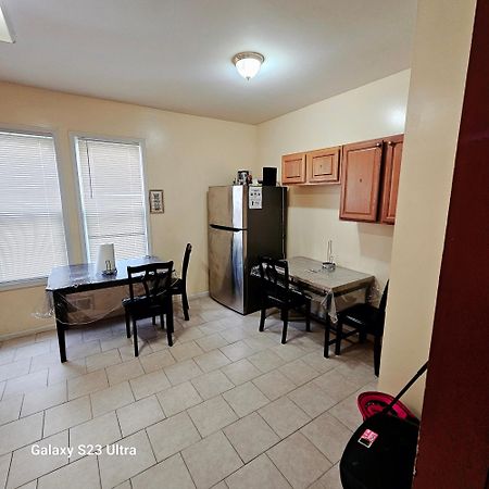 Divine Villa & Resorts Guest House - 283 Lehigh Ave Newark Buitenkant foto