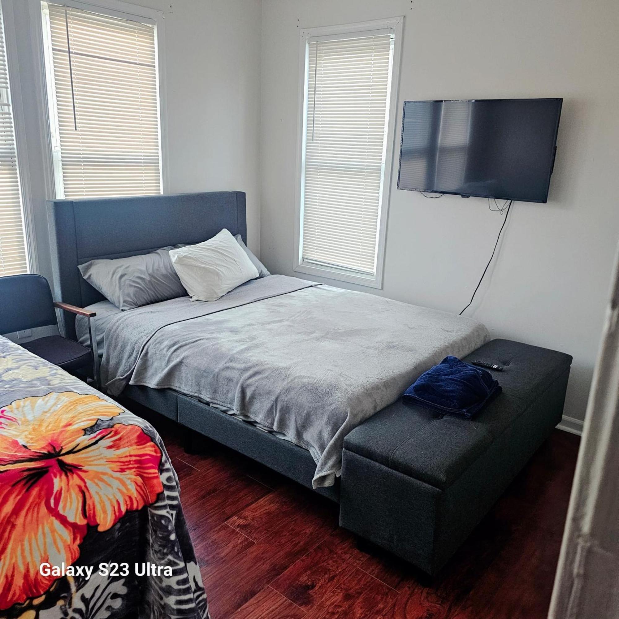 Divine Villa & Resorts Guest House - 283 Lehigh Ave Newark Buitenkant foto
