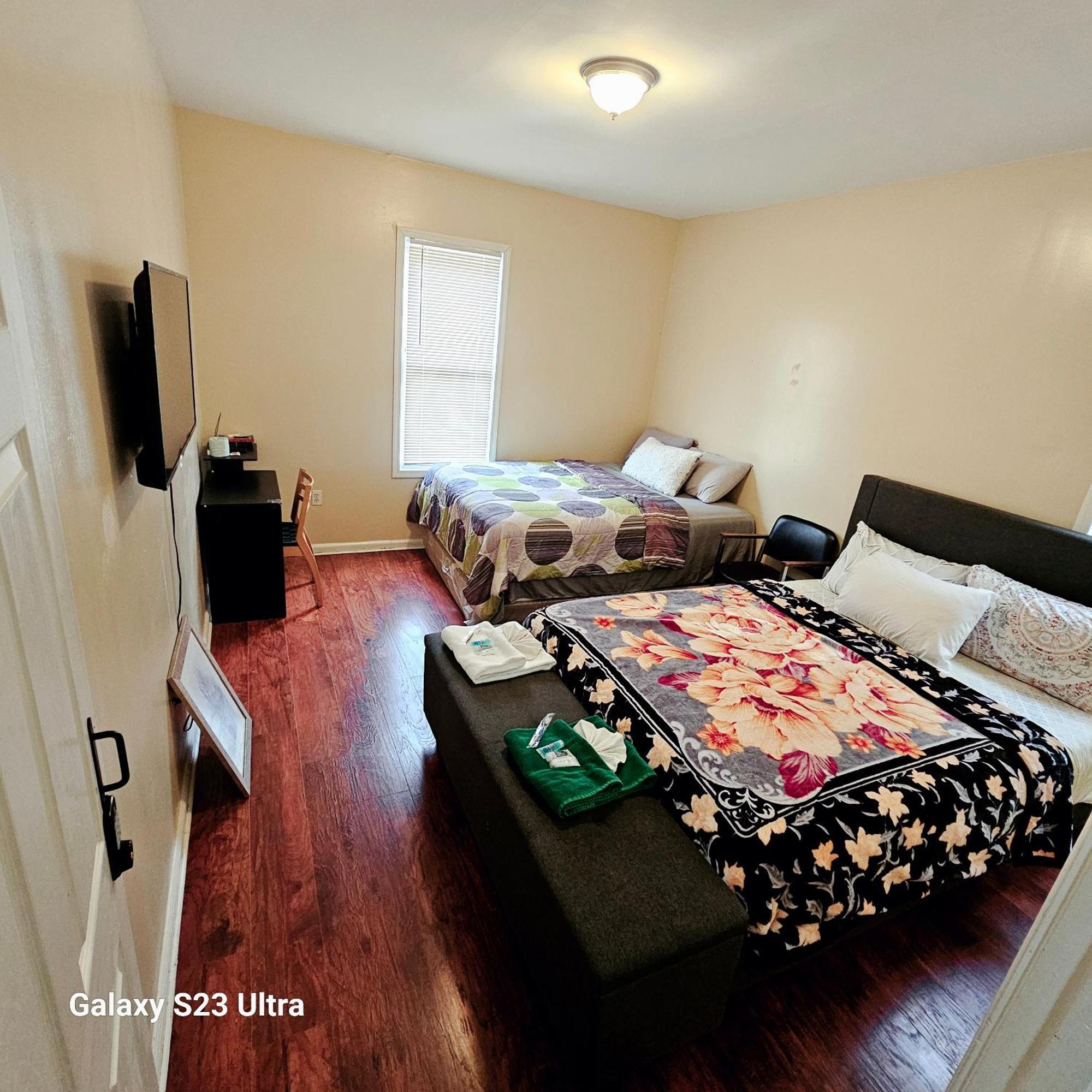 Divine Villa & Resorts Guest House - 283 Lehigh Ave Newark Buitenkant foto
